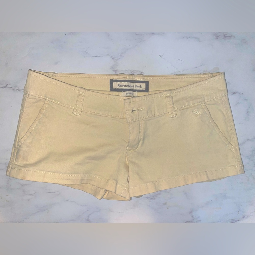 Abercrombie & Fitch  shorts, size 00